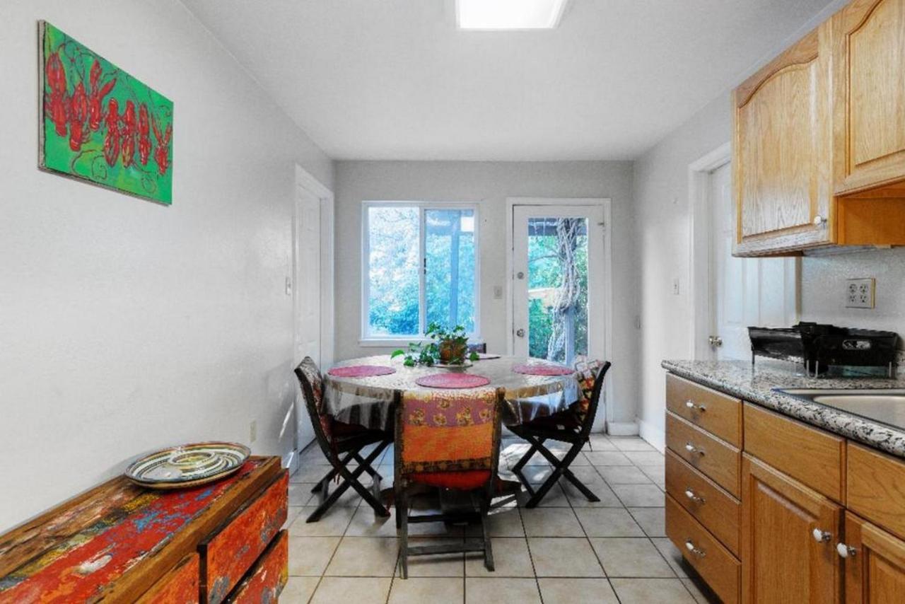ברקלי Large 1 Bedroom Apartment, Home Theater, Fireplace מראה חיצוני תמונה